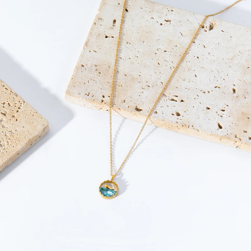 BLEUAZUR whale gold necklace
