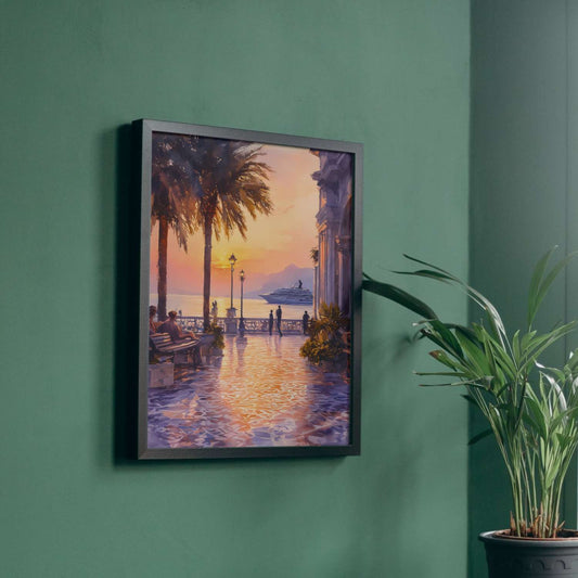 Le long d'une promenade somptueuse baignée de lumière dorée, les vagues caressent doucement les quais tandis que le soleil se couche, peinturant le ciel et la mer de teintes pastel infinies