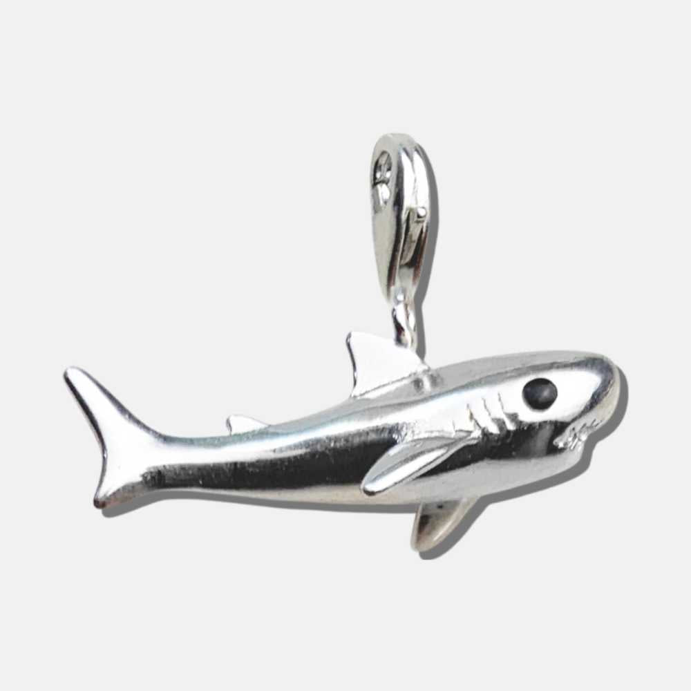 Pendentif requin en argent véritable MANO - Mer Aux Trésors