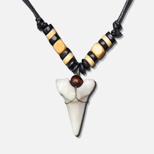 Collier dent de requin perles de bois - Mer Aux Trésors