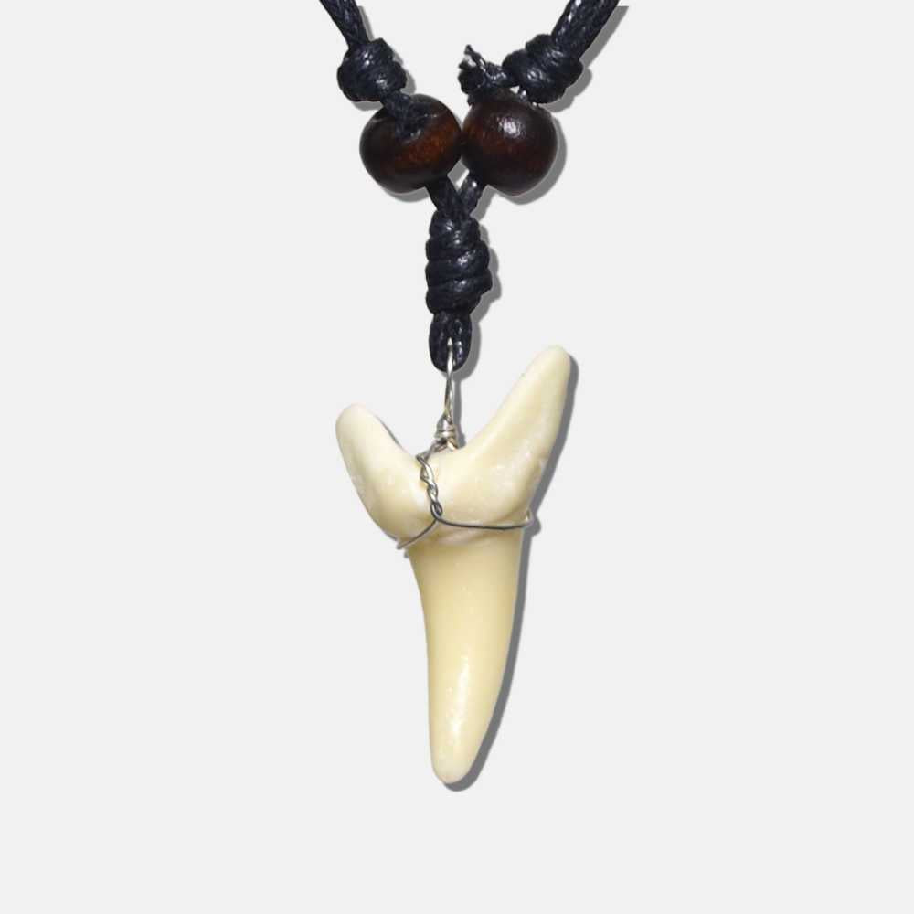 Collier dent de requin porte bonheur - Mer Aux Trésors
