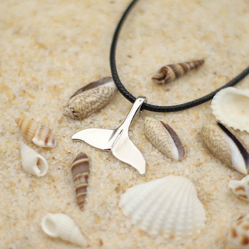 Pendentif queue de baleine - Mer Aux Trésors