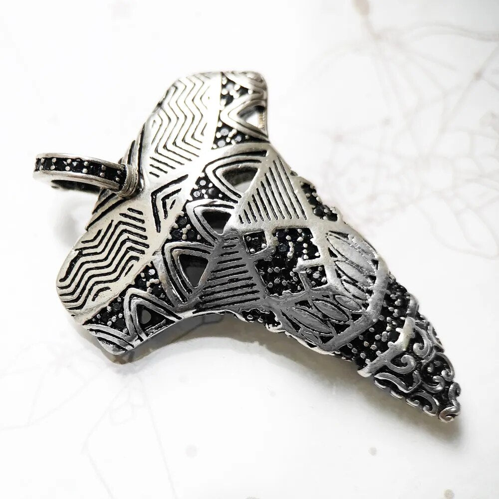 Engraved shark tooth pendant in silver