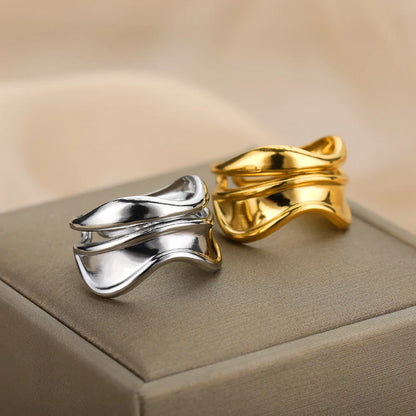 ONDINA double wave ring